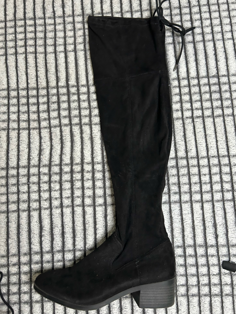 Women’s Steve Madden Over-The-Knee Block Heel Boots (6) - Picture 5 of 13